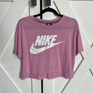 Women’s lg pink crop top Nike logo